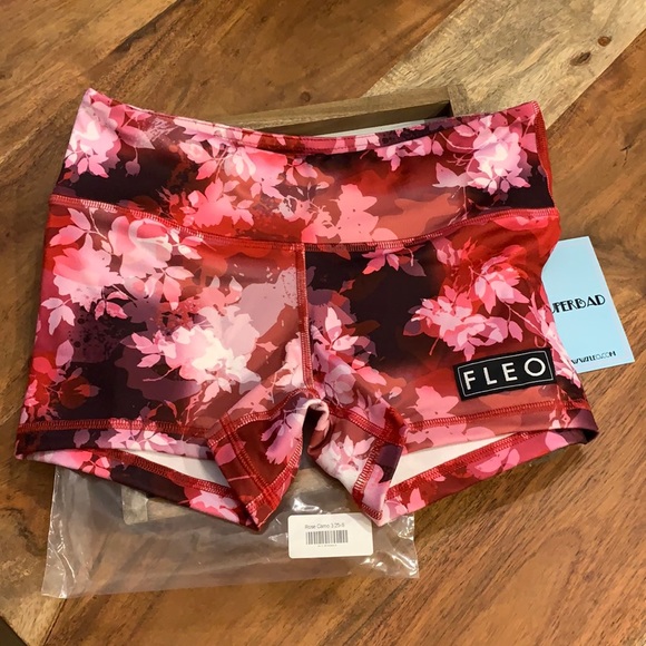Fleo Pants - Fleo 3.25 Rose Camo Shorts